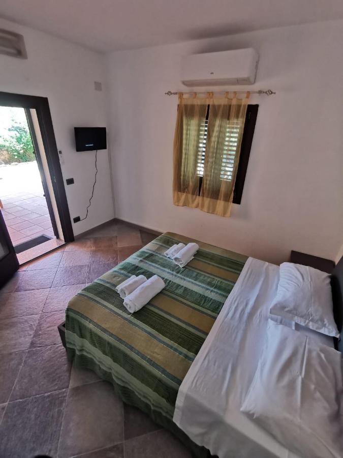 Eldivin Bed & Breakfast San Teodoro  Exterior photo