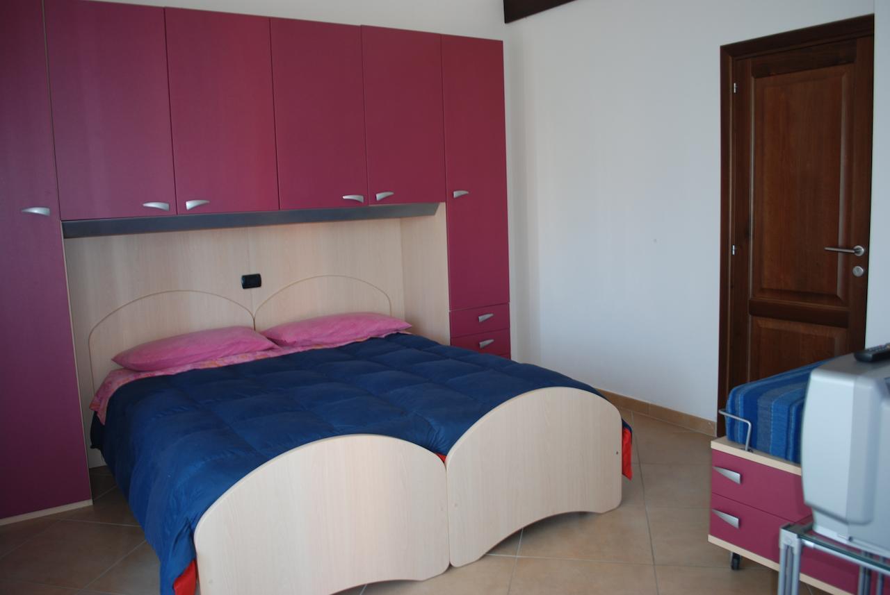 Eldivin Bed & Breakfast San Teodoro  Room photo